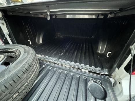VOLKSWAGEN Saveiro 1.6 16V FLEX MSI ROBUST CABINE DUPLA, Foto 7