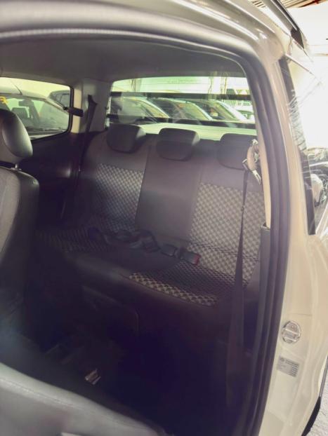 VOLKSWAGEN Saveiro 1.6 G7 CABINE DUPLA TRENDLINE FLEX, Foto 12