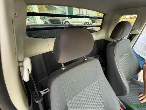VOLKSWAGEN Saveiro 1.6 G5 TREND CABINE ESTENDIDA FLEX, Foto 19