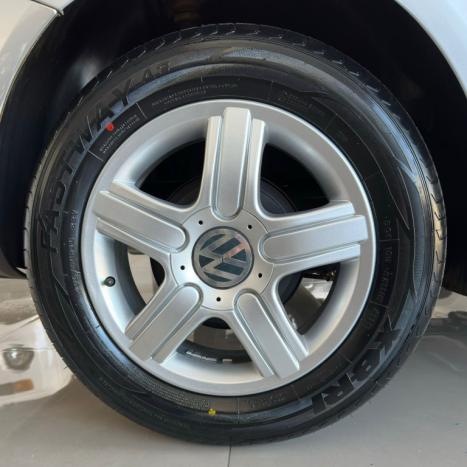 VOLKSWAGEN Space Fox 1.6 4P FLEX SPORTLINE, Foto 7