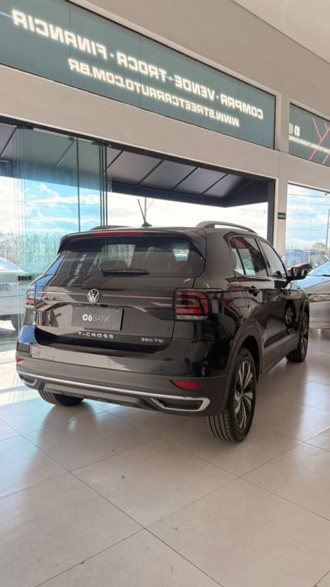 VOLKSWAGEN T-Cross 1.4 4P 250 TSI FLEX HIGHLINE AUTOMTICO, Foto 4