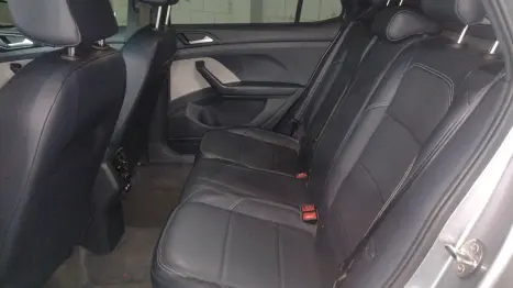 VOLKSWAGEN T-Cross 1.4 4P 250 TSI FLEX HIGHLINE AUTOMTICO, Foto 15
