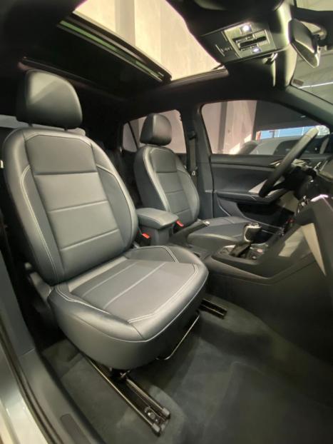 VOLKSWAGEN T-Cross 1.4 4P 250 TSI FLEX HIGHLINE AUTOMTICO, Foto 12