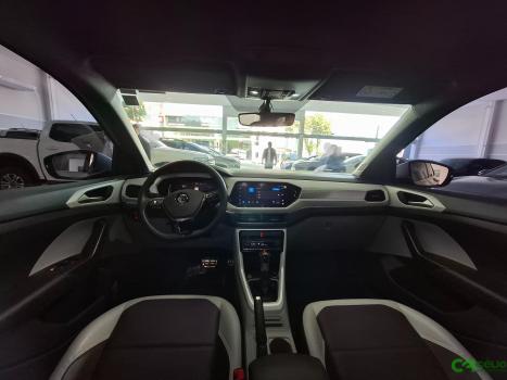 VOLKSWAGEN T-Cross 1.4 4P 250 TSI FLEX HIGHLINE AUTOMTICO, Foto 13