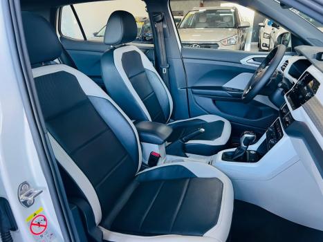 VOLKSWAGEN T-Cross 1.4 4P 250 TSI FLEX HIGHLINE AUTOMTICO, Foto 19