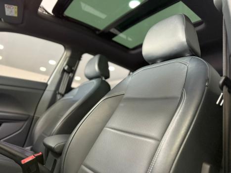 VOLKSWAGEN T-Cross 1.4 4P 250 TSI FLEX HIGHLINE AUTOMTICO, Foto 15