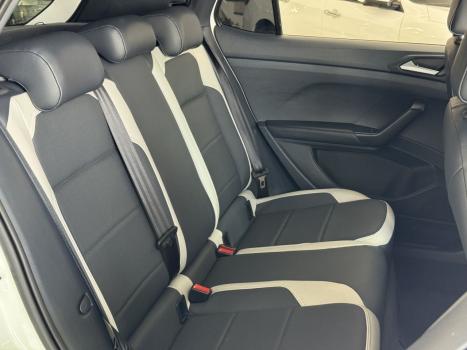 VOLKSWAGEN T-Cross 1.4 4P 250 TSI FLEX HIGHLINE AUTOMTICO, Foto 10