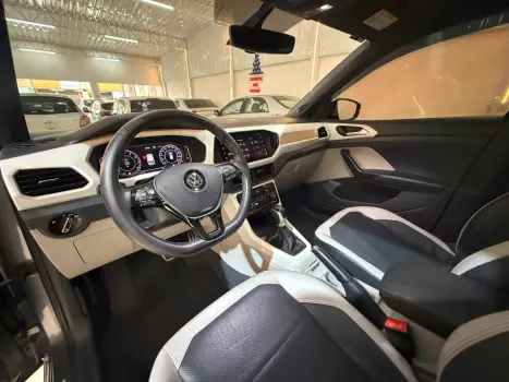 VOLKSWAGEN T-Cross 1.4 4P 250 TSI FLEX HIGHLINE AUTOMTICO, Foto 14