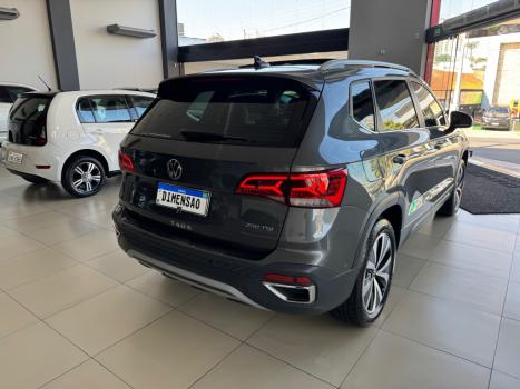 VOLKSWAGEN Taos 1.4 16V 4P FLEX 250 TSI HIGHLINE AUTOMTICO, Foto 4