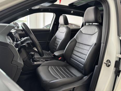 VOLKSWAGEN Taos 1.4 16V 4P FLEX 250 TSI HIGHLINE AUTOMTICO, Foto 15