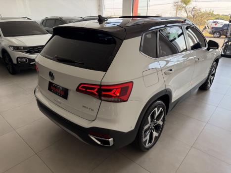 VOLKSWAGEN Taos 1.4 16V 4P FLEX 250 TSI HIGHLINE AUTOMTICO, Foto 2