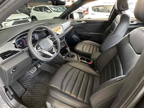 VOLKSWAGEN Taos 1.4 16V 4P FLEX 250 TSI HIGHLINE AUTOMTICO, Foto 17