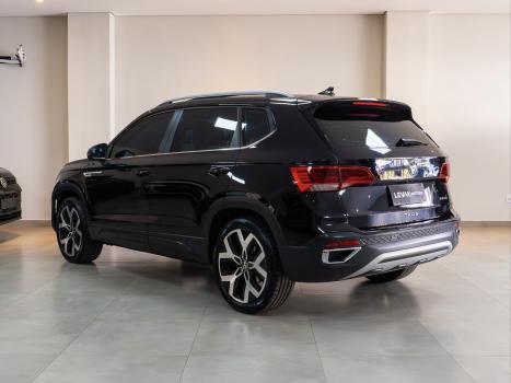 VOLKSWAGEN Taos 1.4 16V 4P FLEX 250 TSI HIGHLINE AUTOMTICO, Foto 4