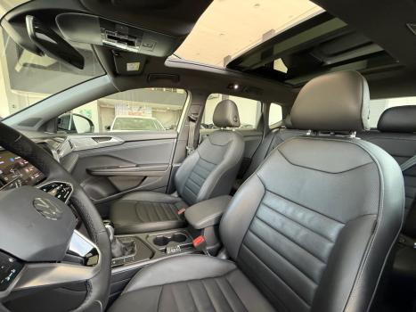 VOLKSWAGEN Taos 1.4 16V 4P FLEX 250 TSI HIGHLINE AUTOMTICO, Foto 5