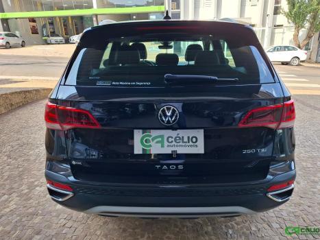 VOLKSWAGEN Taos 1.4 16V 4P FLEX 250 TSI HIGHLINE AUTOMTICO, Foto 15