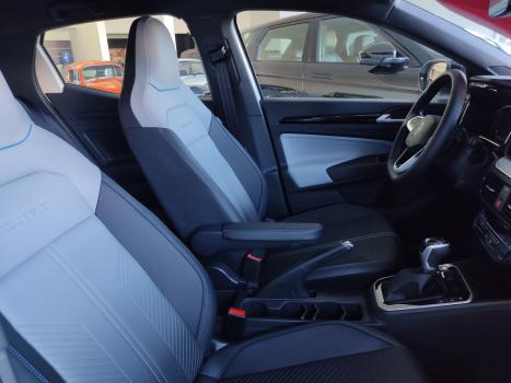 VOLKSWAGEN Tera 1.0 12V 4P 170 TSI HIGH AUTOMTICO, Foto 2