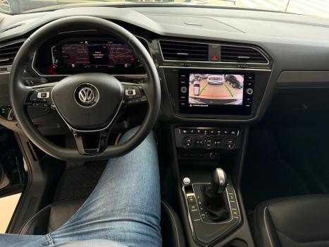 VOLKSWAGEN Tiguan 1.4 250 TSI TOTAL FLEX ALLSPACE COMFORTLINE TURBO AUTOMTICO TIPTRONIC, Foto 10