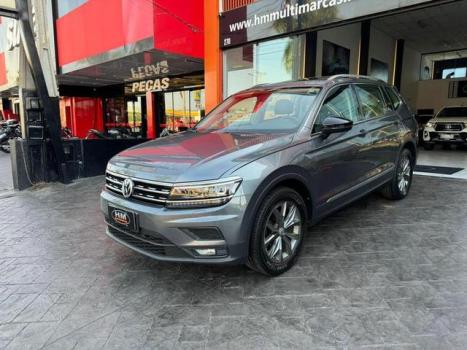 VOLKSWAGEN Tiguan 1.4 250 TSI TOTAL FLEX ALLSPACE COMFORTLINE TURBO AUTOMTICO TIPTRONIC, Foto 4