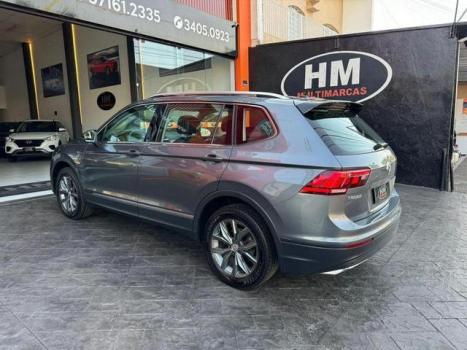 VOLKSWAGEN Tiguan 1.4 250 TSI TOTAL FLEX ALLSPACE COMFORTLINE TURBO AUTOMTICO TIPTRONIC, Foto 10