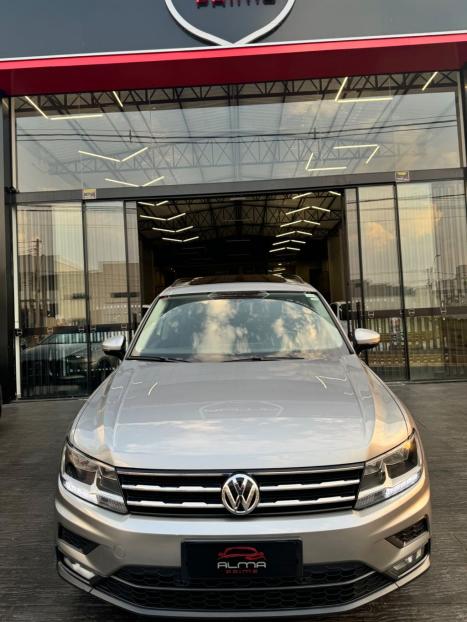 VOLKSWAGEN Tiguan 1.4 250 TSI TOTAL FLEX ALLSPACE COMFORTLINE TURBO AUTOMTICO TIPTRONIC, Foto 3