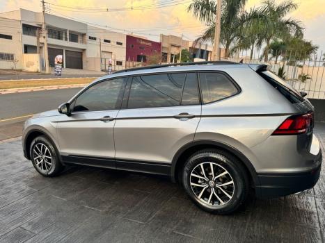 VOLKSWAGEN Tiguan 1.4 250 TSI TOTAL FLEX ALLSPACE COMFORTLINE TURBO AUTOMTICO TIPTRONIC, Foto 11