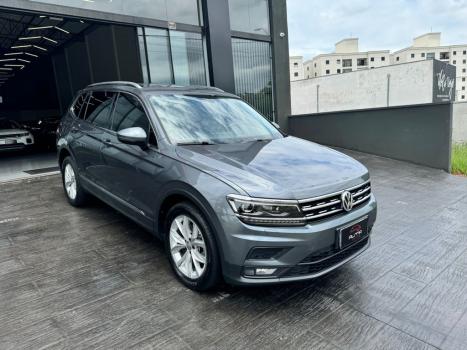 VOLKSWAGEN Tiguan 1.4 250 TSI TOTAL FLEX ALLSPACE COMFORTLINE TURBO AUTOMTICO TIPTRONIC, Foto 2