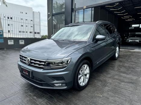 VOLKSWAGEN Tiguan 1.4 250 TSI TOTAL FLEX ALLSPACE COMFORTLINE TURBO AUTOMTICO TIPTRONIC, Foto 4