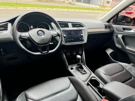 VOLKSWAGEN Tiguan 1.4 250 TSI TOTAL FLEX ALLSPACE COMFORTLINE TURBO AUTOMTICO TIPTRONIC, Foto 18