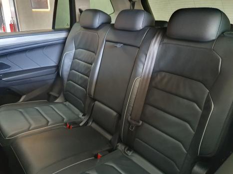 VOLKSWAGEN Tiguan 1.4 250 TSI TOTAL FLEX ALLSPACE COMFORTLINE TURBO AUTOMTICO TIPTRONIC, Foto 14