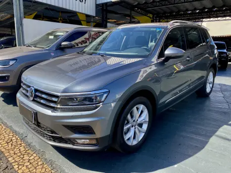 VOLKSWAGEN Tiguan 1.4 250 TSI TOTAL FLEX ALLSPACE COMFORTLINE TURBO AUTOMTICO TIPTRONIC, Foto 6