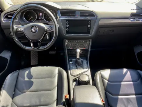 VOLKSWAGEN Tiguan 1.4 250 TSI TOTAL FLEX ALLSPACE COMFORTLINE TURBO AUTOMTICO TIPTRONIC, Foto 8
