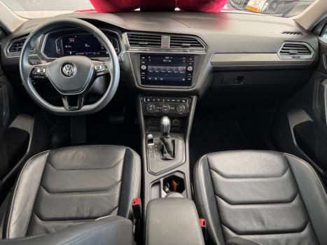 VOLKSWAGEN Tiguan 1.4 250 TSI TOTAL FLEX ALLSPACE COMFORTLINE TURBO AUTOMTICO TIPTRONIC, Foto 15