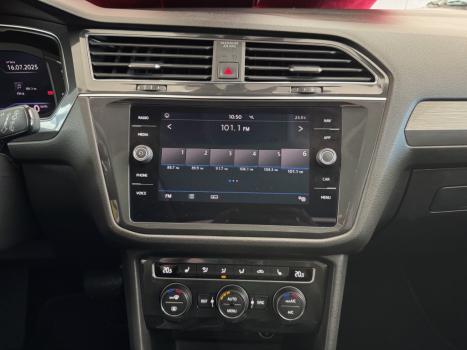 VOLKSWAGEN Tiguan 1.4 250 TSI TOTAL FLEX ALLSPACE COMFORTLINE TURBO AUTOMTICO TIPTRONIC, Foto 16