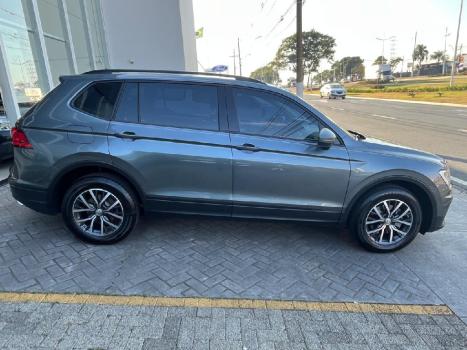 VOLKSWAGEN Tiguan 1.4 16V 4P TSI TURBO DSG AUTOMTICO, Foto 4