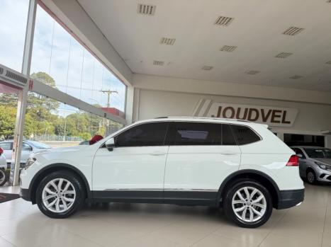 VOLKSWAGEN Tiguan 1.4 250 TSI TOTAL FLEX ALLSPACE COMFORTLINE TURBO AUTOMTICO TIPTRONIC, Foto 4