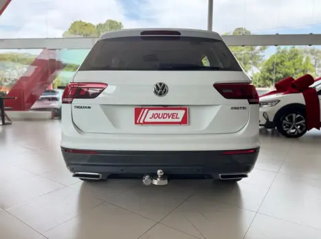 VOLKSWAGEN Tiguan 1.4 250 TSI TOTAL FLEX ALLSPACE COMFORTLINE TURBO AUTOMTICO TIPTRONIC, Foto 6