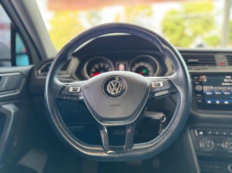 VOLKSWAGEN Tiguan 1.4 250 TSI TOTAL FLEX ALLSPACE COMFORTLINE TURBO AUTOMTICO TIPTRONIC, Foto 13