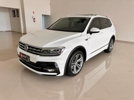 VOLKSWAGEN Tiguan 2.0 16V 4P TSI 350 TURBO R-LINE 4MOTION DSG AUTOMTICO, Foto 4