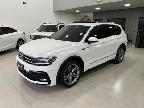 VOLKSWAGEN Tiguan 2.0 16V 4P TSI 350 TURBO R-LINE 4MOTION DSG AUTOMTICO, Foto 3