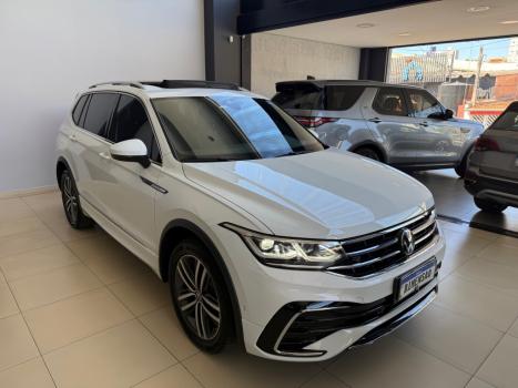 VOLKSWAGEN Tiguan 2.0 300 TSI ALLSPACE R-LINE TURBO AUTOMTICO, Foto 2