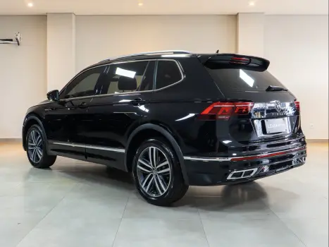 VOLKSWAGEN Tiguan 2.0 300 TSI ALLSPACE R-LINE TURBO AUTOMTICO, Foto 4