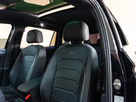 VOLKSWAGEN Tiguan 2.0 300 TSI ALLSPACE R-LINE TURBO AUTOMTICO, Foto 7