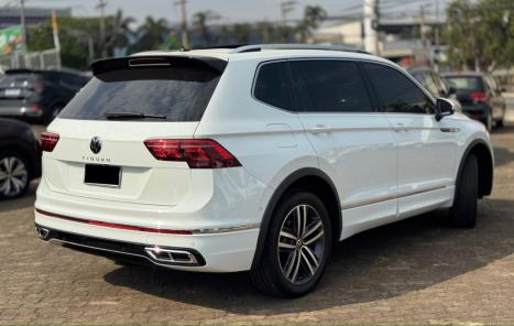 VOLKSWAGEN Tiguan 2.0 300 TSI ALLSPACE R-LINE TURBO AUTOMTICO, Foto 4