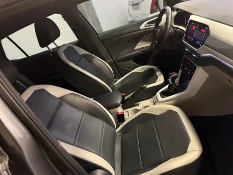 VOLKSWAGEN Tiguan 2.0 16V 4P FSI R-LINE TURBO AUTOMTICO, Foto 9