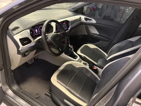 VOLKSWAGEN Tiguan 2.0 16V 4P FSI R-LINE TURBO AUTOMTICO, Foto 10