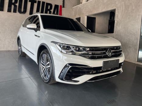 VOLKSWAGEN Tiguan , Foto 2