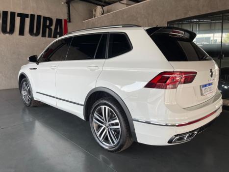 VOLKSWAGEN Tiguan , Foto 4