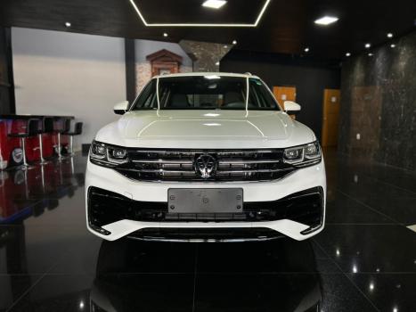 VOLKSWAGEN Tiguan , Foto 1