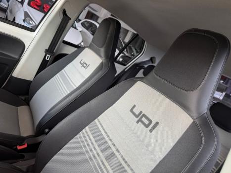 VOLKSWAGEN UP 1.0 12V RED BLACK WHITE FLEX, Foto 18