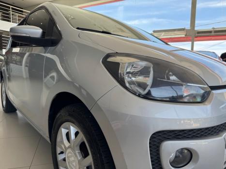 VOLKSWAGEN UP 1.0 12V 4P HIGH FLEX, Foto 3